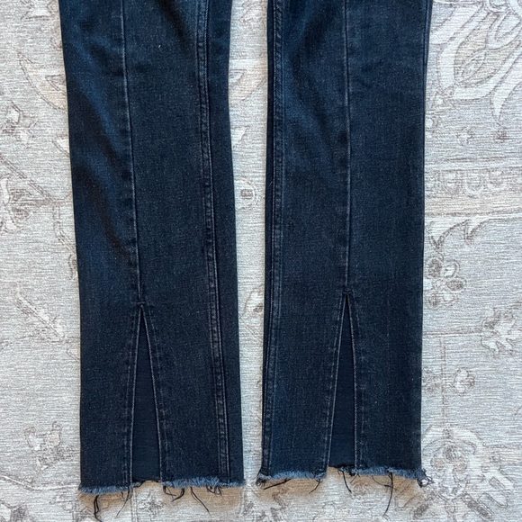Abercrombie & Fitch Straight Leg Black Jeans - Picture 5 of 11